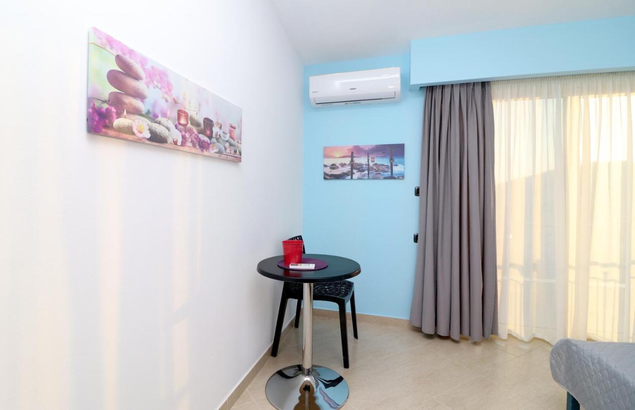 Ildora Qimon Appartement Himare Buitenkant foto