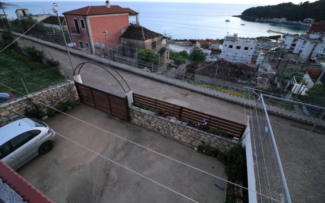 Ildora Qimon Appartement Himare Buitenkant foto