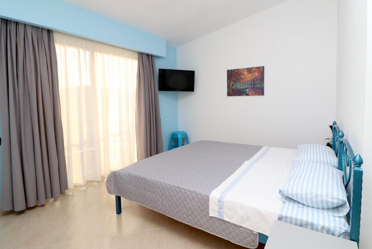 Ildora Qimon Appartement Himare Buitenkant foto