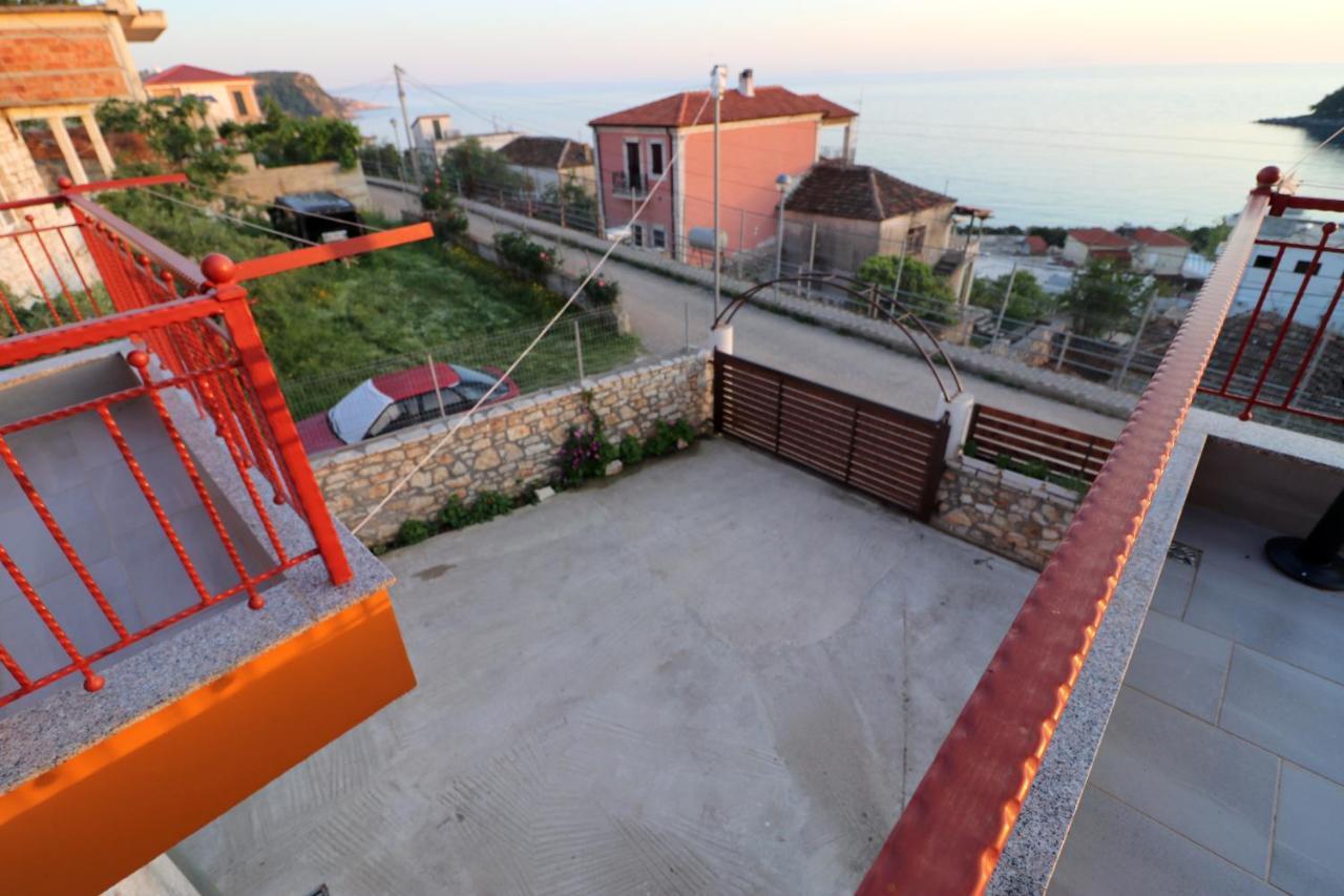 Ildora Qimon Appartement Himare Buitenkant foto