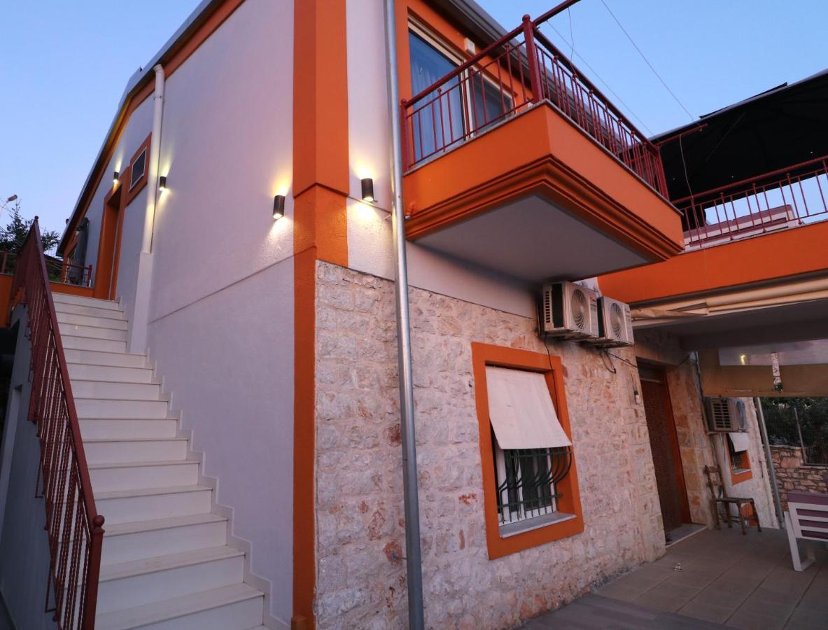 Ildora Qimon Appartement Himare Buitenkant foto