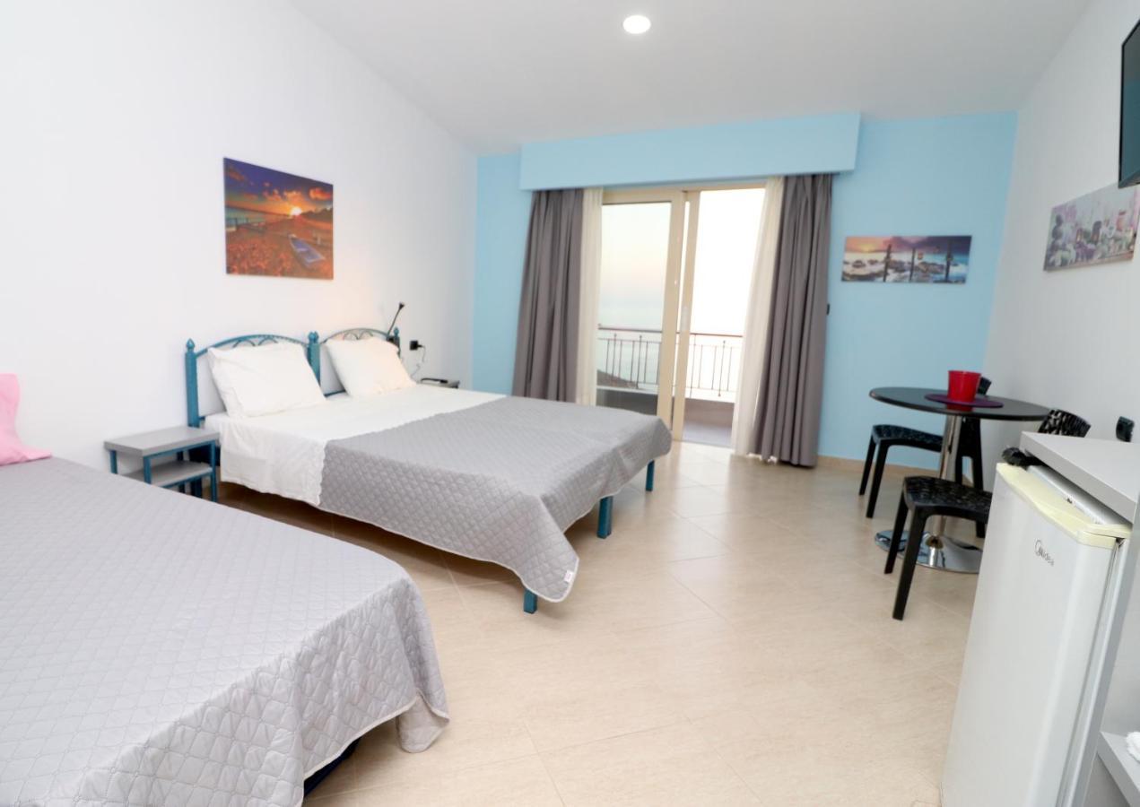 Ildora Qimon Appartement Himare Buitenkant foto