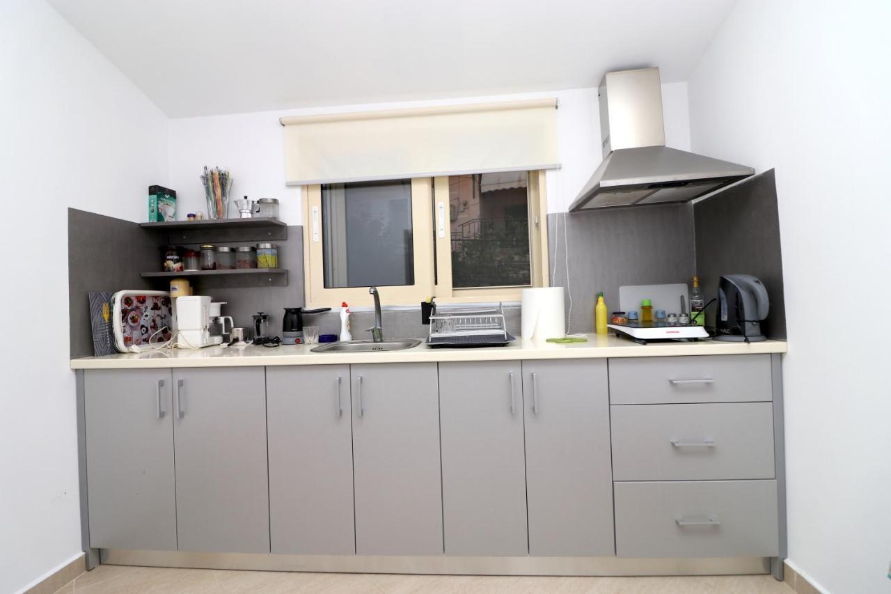 Ildora Qimon Appartement Himare Buitenkant foto
