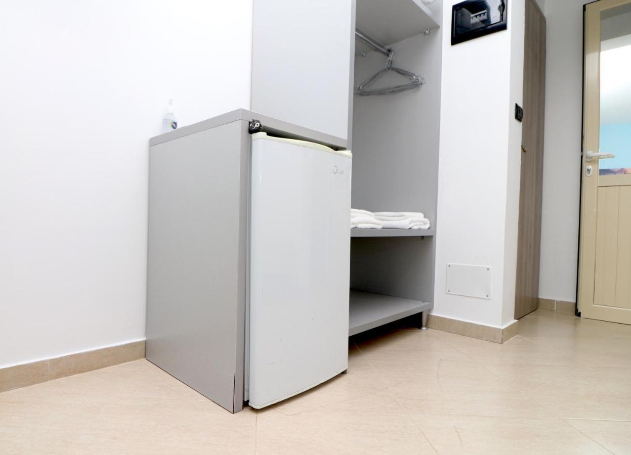 Ildora Qimon Appartement Himare Buitenkant foto
